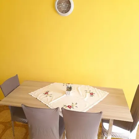 Perfetta Letizia Assisi Casa vacanze